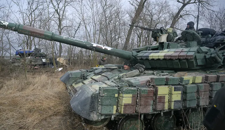 2022-03-04T141928Z-1284966401-RC2LVS91QXJJ-RTRMADP-3-UKRAINE-CRISIS-ZHYTOMYR