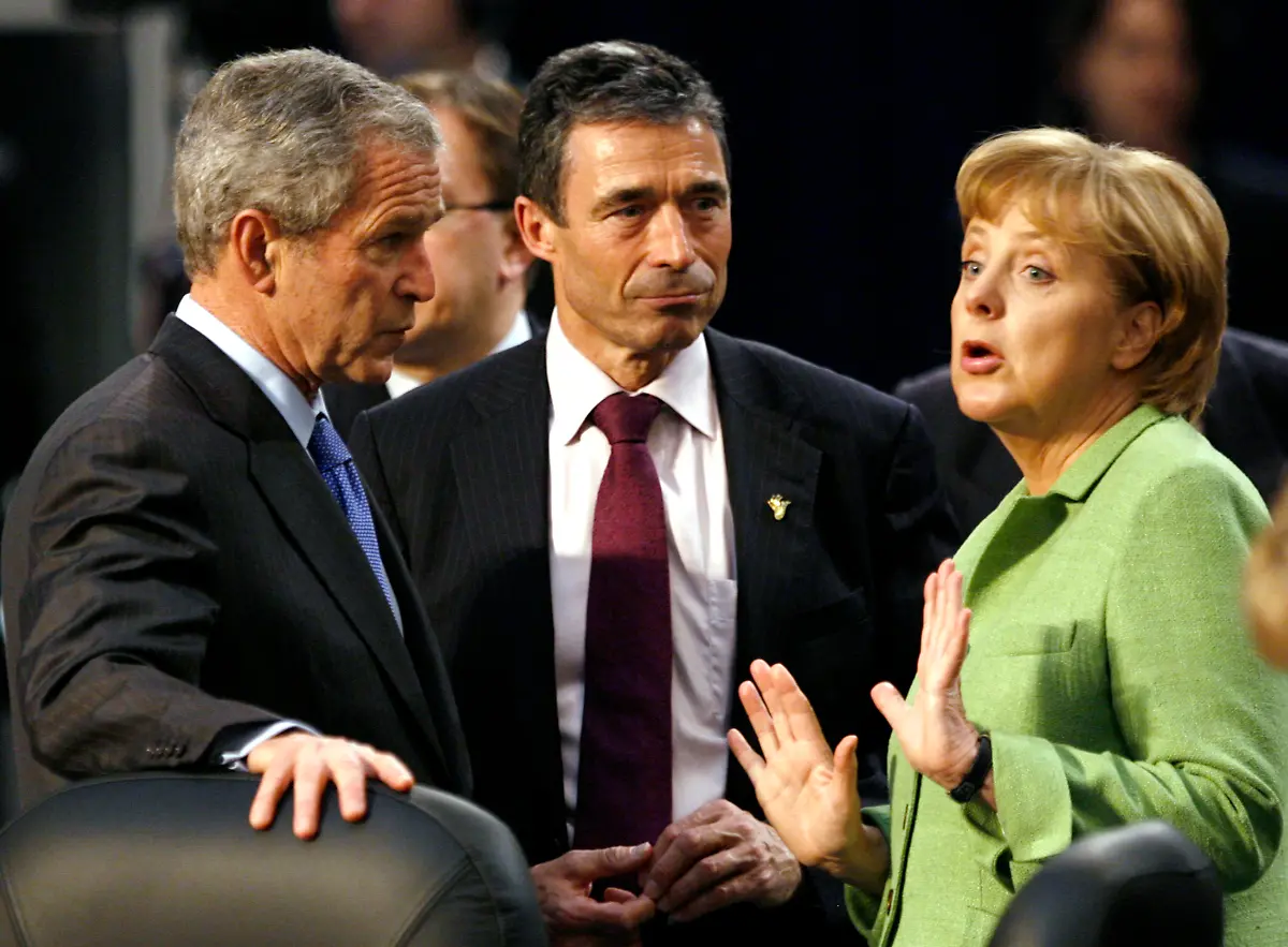 2008-04-03T120000Z-1743889798-GM1E4431RGW01-RTRMADP-3-NATO