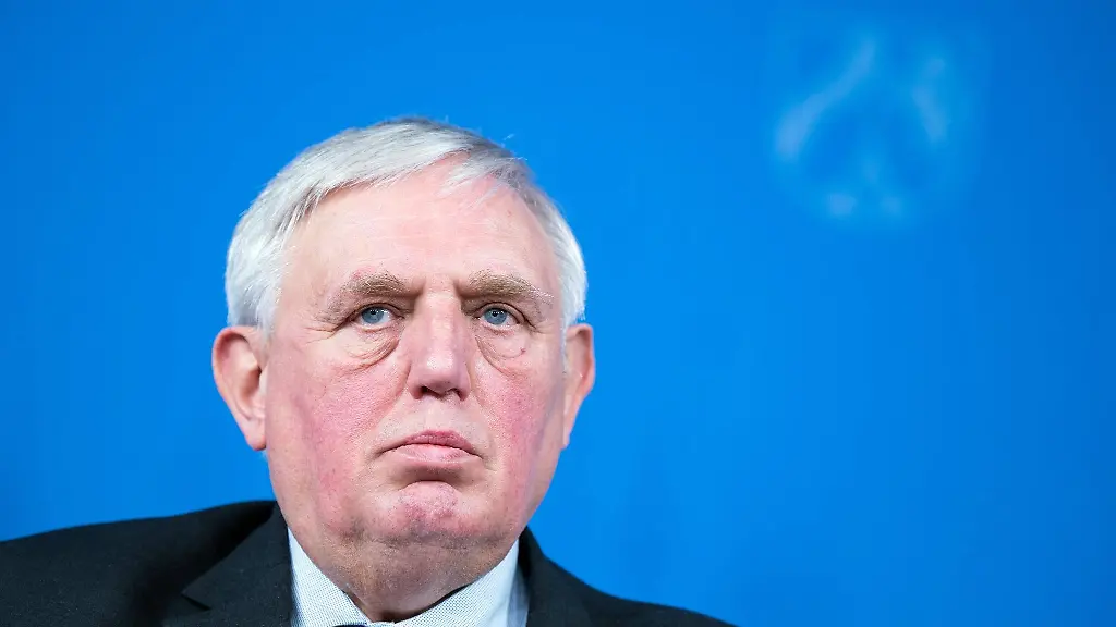 Karl-Josef-Laumann-Gesundheitsminister-von-Nordrhein-Westfalen