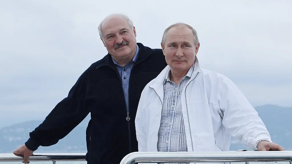 9e913b5c017d24b58a3040e2dfc5984f