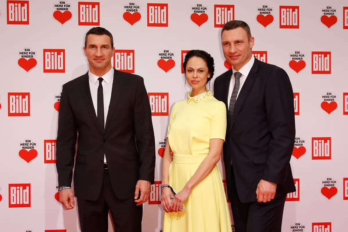 083dcc2a1a3c5a5146438d8ffc1ad6fd