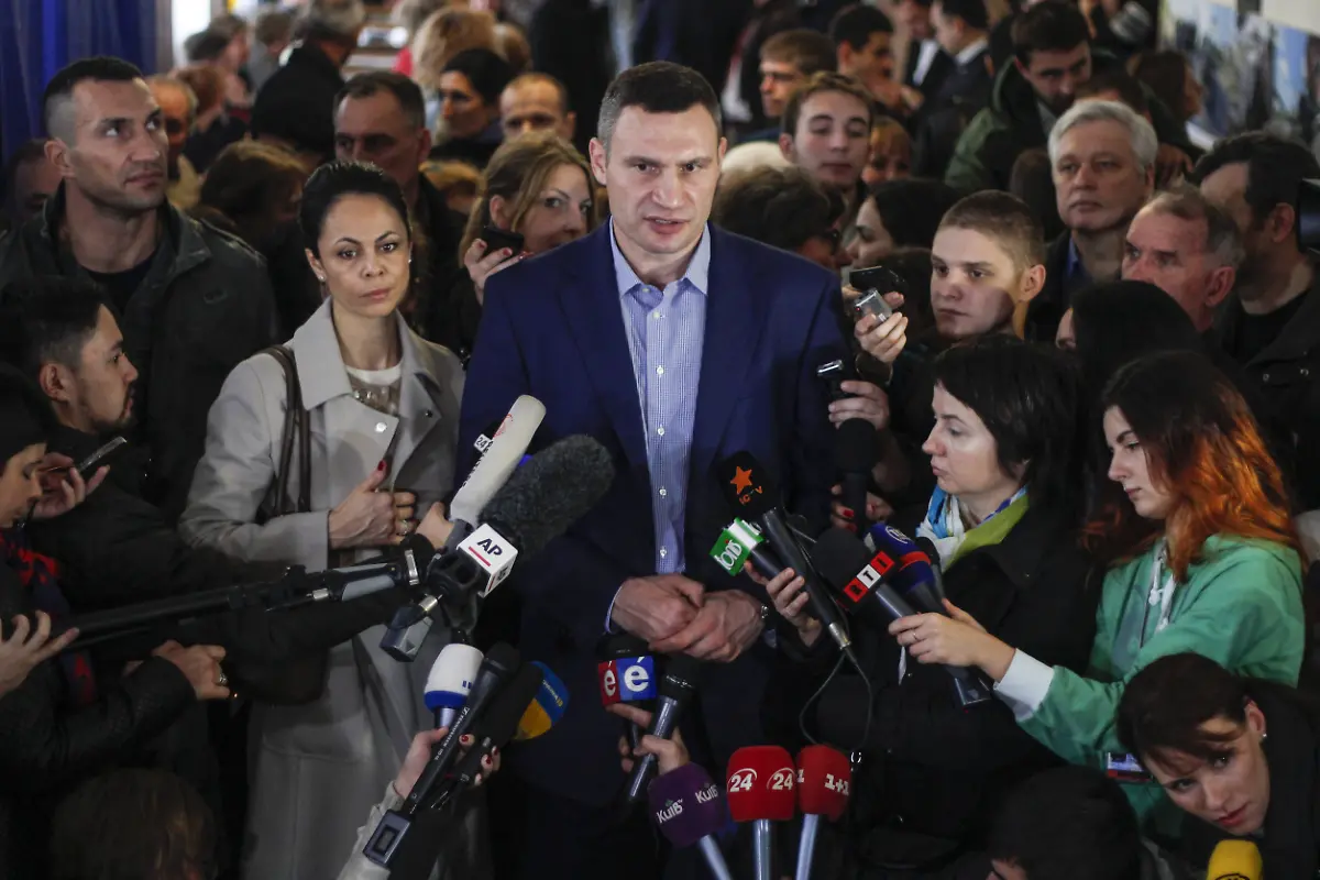 3ce3e57a7cf955cd56728919abf6a8c4