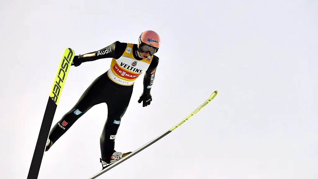 4e43543bc2376d460f347b04de432f9e