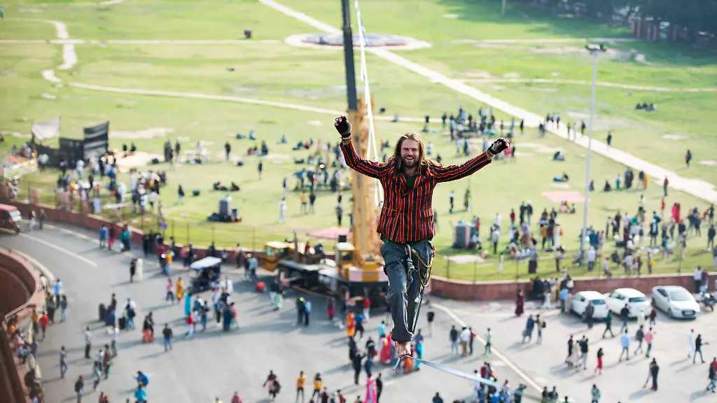 d360e508daa4f40ca864a1f42ba19f9f