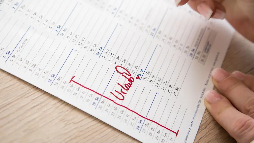 Offene-Urlaubstage-aus-dem-Vorjahr-koennen-nur-verfallen-nur-dann-nach-dem-31-Maerz-wenn-der-Arbeitgeber-Beschaeftigte-rechtzeitig-darauf-hingewiesen-hat