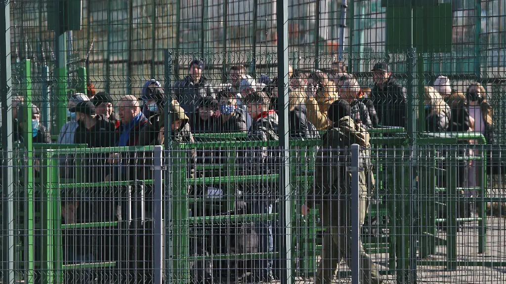 2022-02-24T105618Z-949948553-RC28QS97LAQV-RTRMADP-3-UKRAINE-CRISIS-POLAND