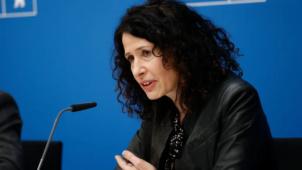 Bettina-Jarasch-nimmt-an-einer-Pressekonferenz-nach-der-Sitzung-des-Berliner-Senats-im-Roten-Rathaus-teil