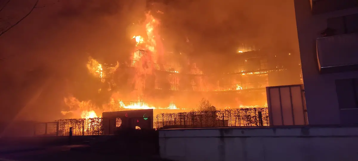 3f6afefb57bfde48843feada909ebdb9