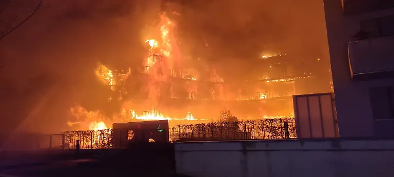 3f6afefb57bfde48843feada909ebdb9