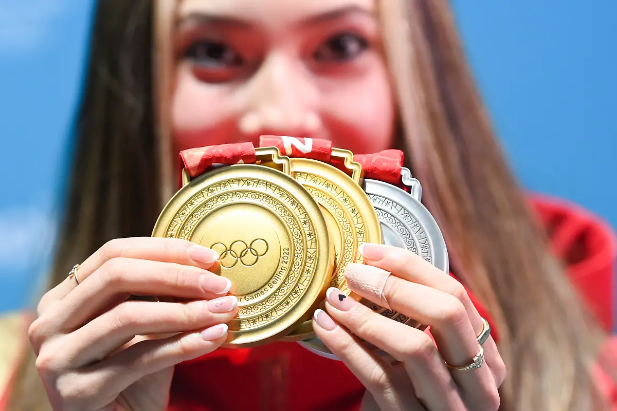 c9093eca04948e68bb9b78a8bfee8868