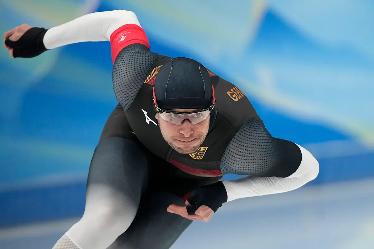 22872054e29eaeaab80a3af434e8e568