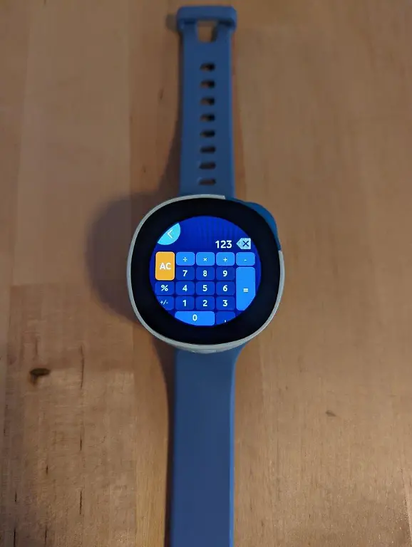 Vodafone-Neo-Smarte-Kinderuhr-mit-Disney-Charakteren