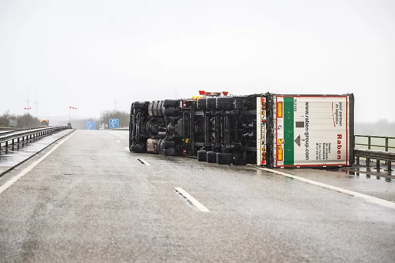 877bf87127b562e6b0222f990fe5a8a5