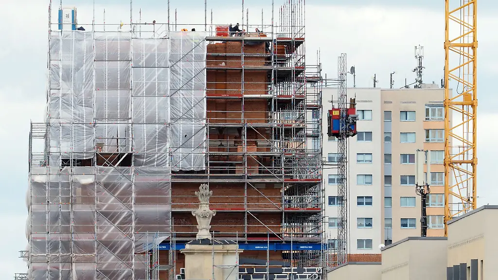 Die-Baustelle-der-Garnisonkirche-in-Potsdam