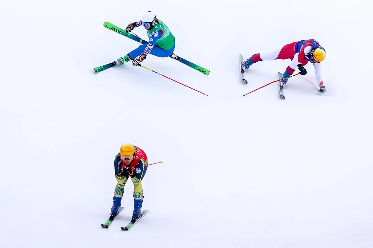 0f13b05779187184e532eb47ed4aedbd