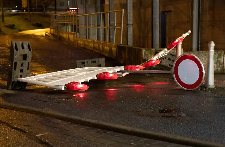 7cc970a1eab7208aedd3d6af3b632845