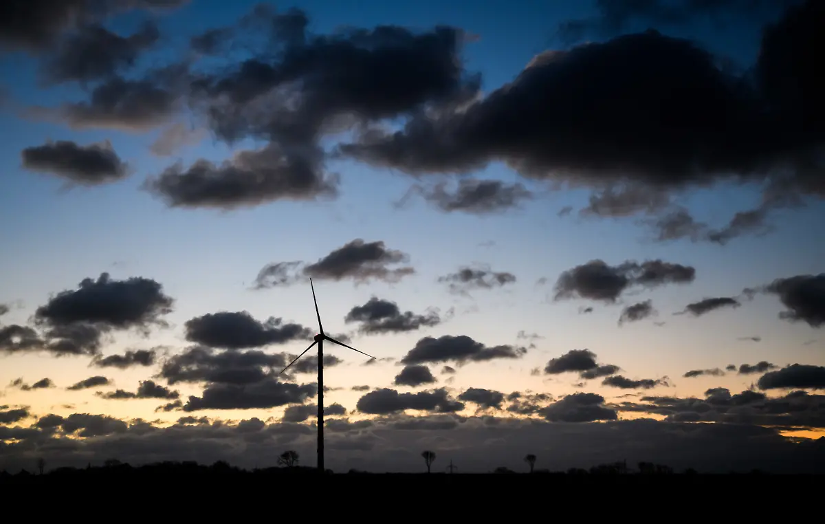 3da6a4fa4cac524bb1d28d75c0b1269d