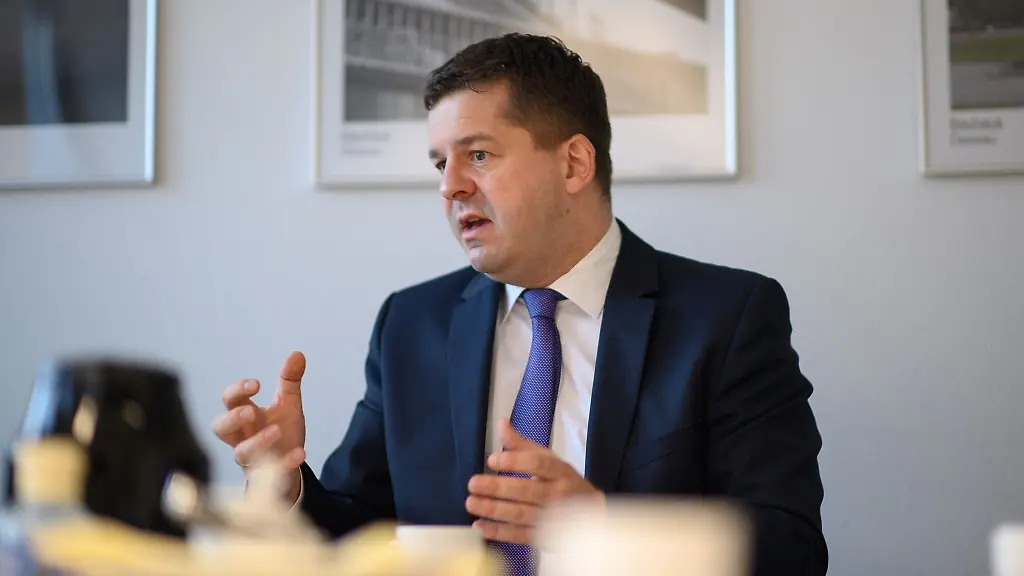 Sven-Schulze-CDU-spricht