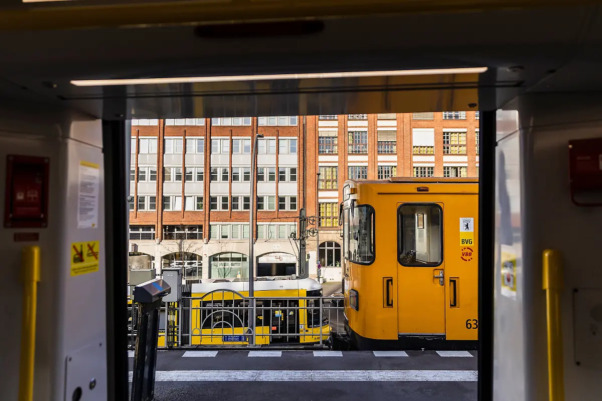 af1867aafd0b92a332ce2030ac9e729b