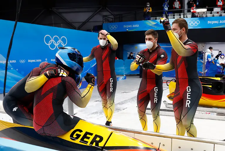 e7f5ffdfdd13060aa21a431a3b2ec748