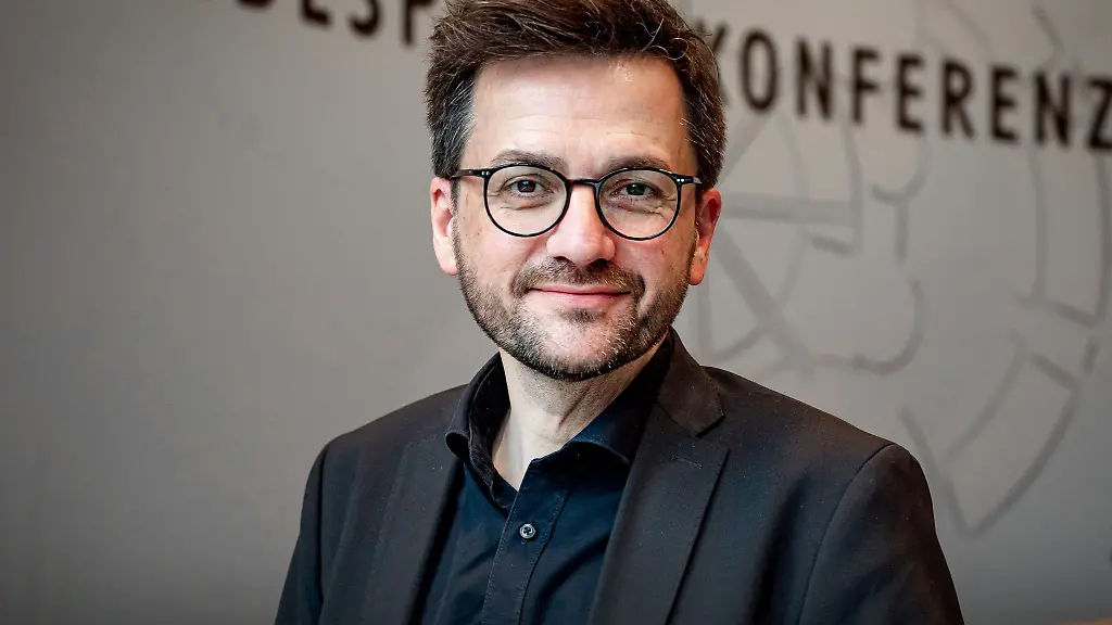 Nordrhein-Westfalens-SPD-Landtagsfraktionschef-Thomas-Kutschaty