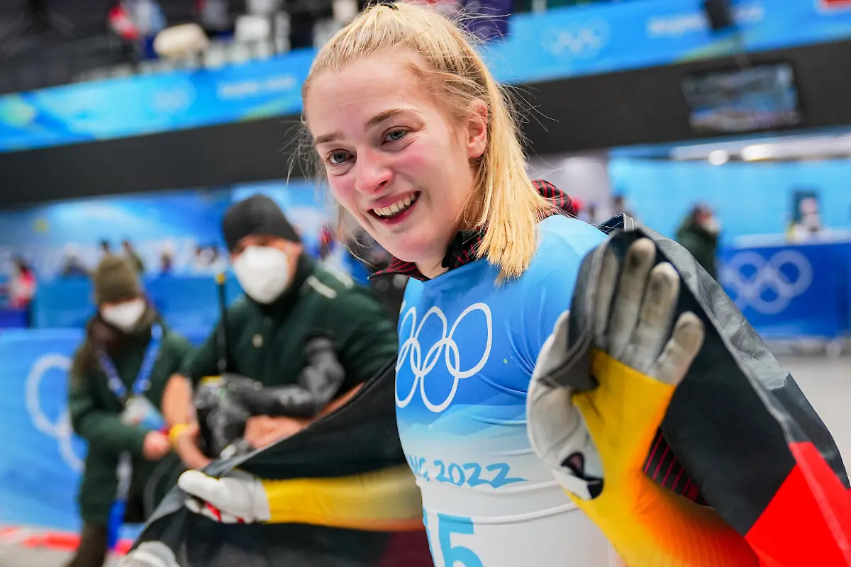 e1581c7c2013fabe004dbf99c3241ff3