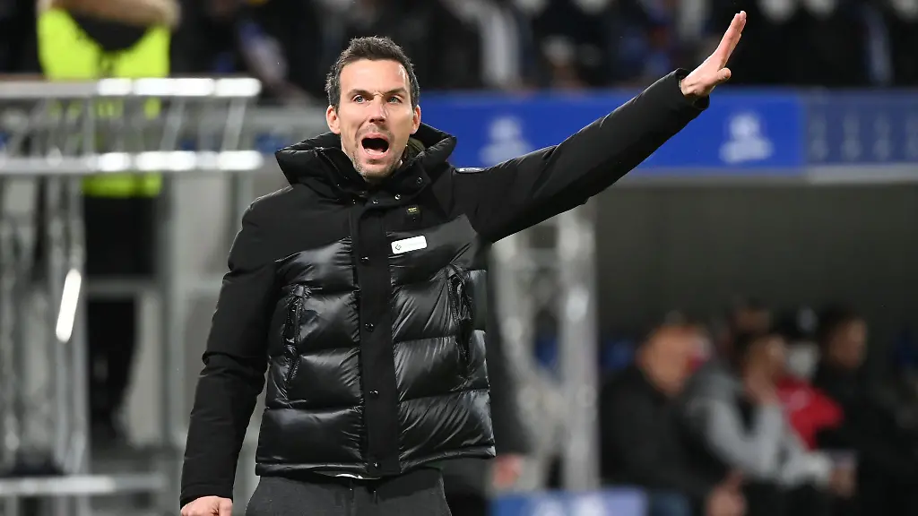 Der-Karlsruher-Trainer-Christian-Eichner