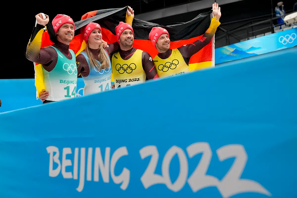 93f79365156b12ef6467cdd03abe2695