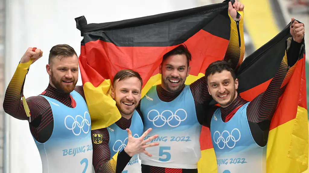 80734de07cde1355bc520dc91bb35bd1