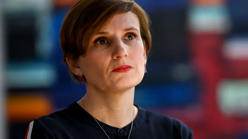 Katja-Kipping-Die-Linke-Senatorin-fuer-Integration-Arbeit-und-Soziales-spricht