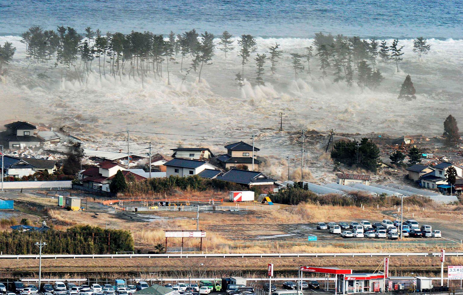 Sechs Monate sind seit der unfassbaren Katastrophe in Japan vergangen, die ein ganzes Land ins Chaos stürzte und ...
