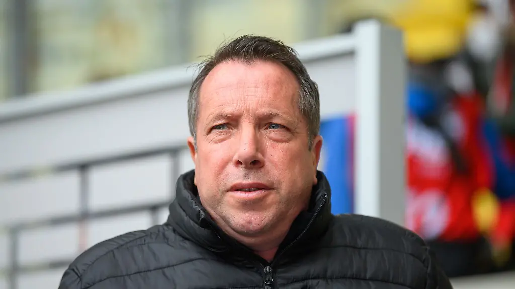 Markus-Kauczinski-Cheftrainer-beim-SV-Wehen-Wiesbaden