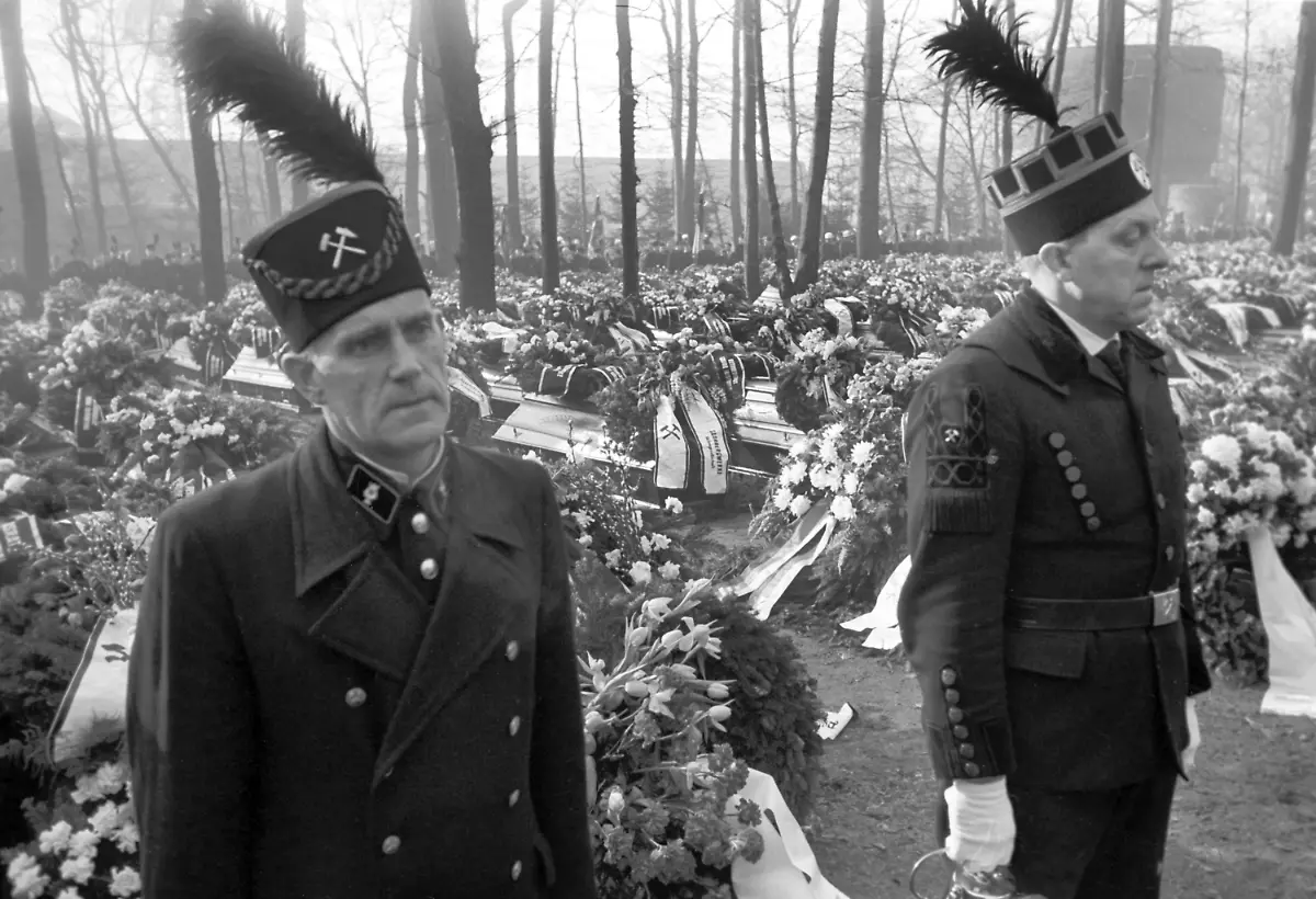 ed0ded6b26371b21f9fd5a2dea3cf840