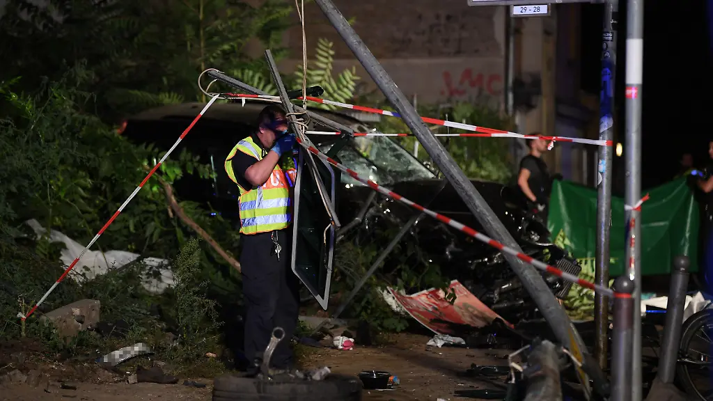 bce691f94eabe9e354ad9aad5ad44957