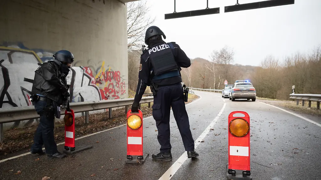 7ae4eed58621d17b45316aea8dc911f0