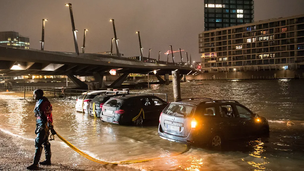 7eb0e13405d06406cd00c2a5af305660