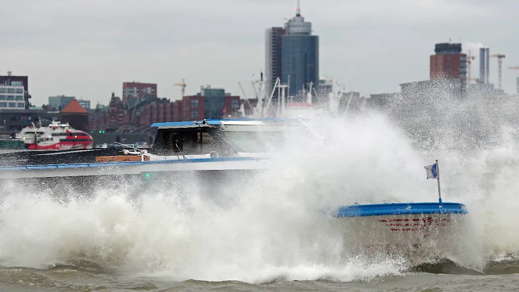 0462e1cf40f6480e0fbe05c43594463e