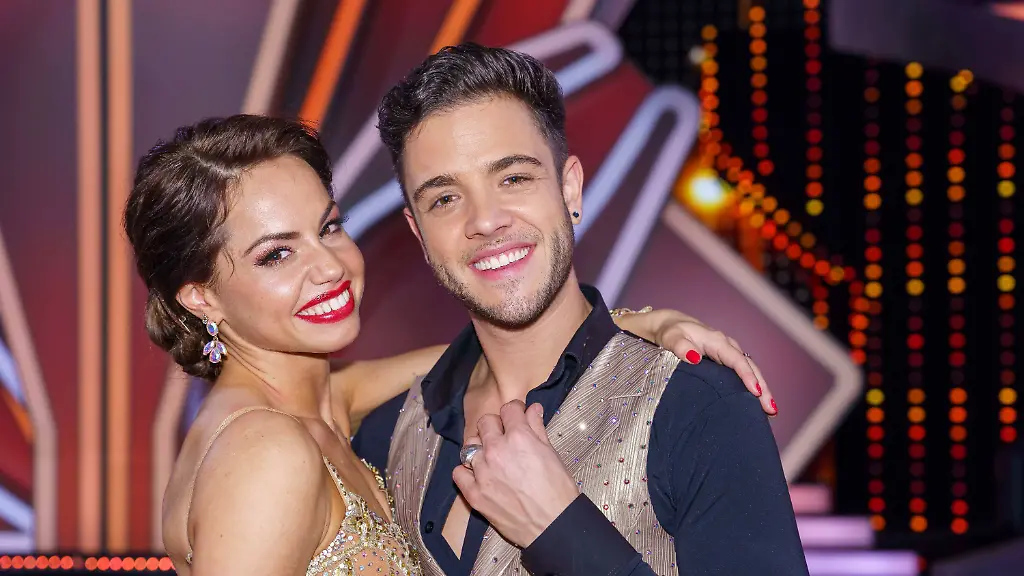 dcad944435d6e6a0ae813e0a6f7e502d