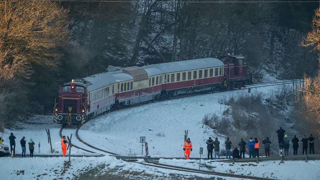 6b7f237352e44b1fa701b15ed26d8f00