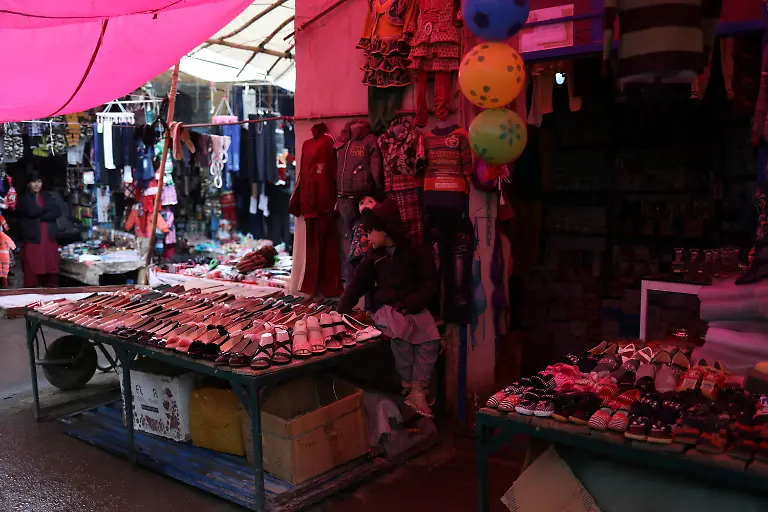 2021-12-30T060032Z-2075037239-RC2OJR902DZ6-RTRMADP-3-AFGHANISTAN-CONFLICT-WINTER