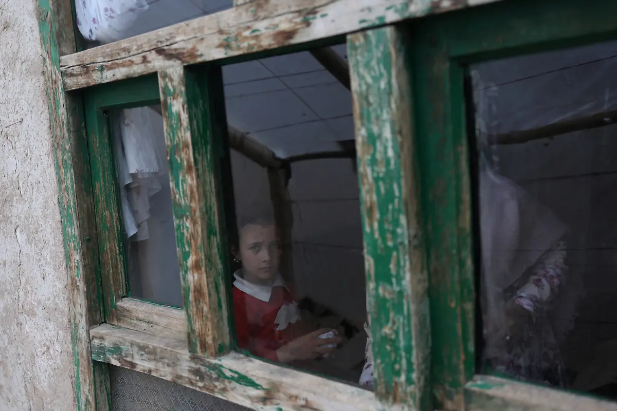 2021-12-30T060023Z-1624600232-RC2JJR9NE7KE-RTRMADP-3-AFGHANISTAN-CONFLICT-WINTER