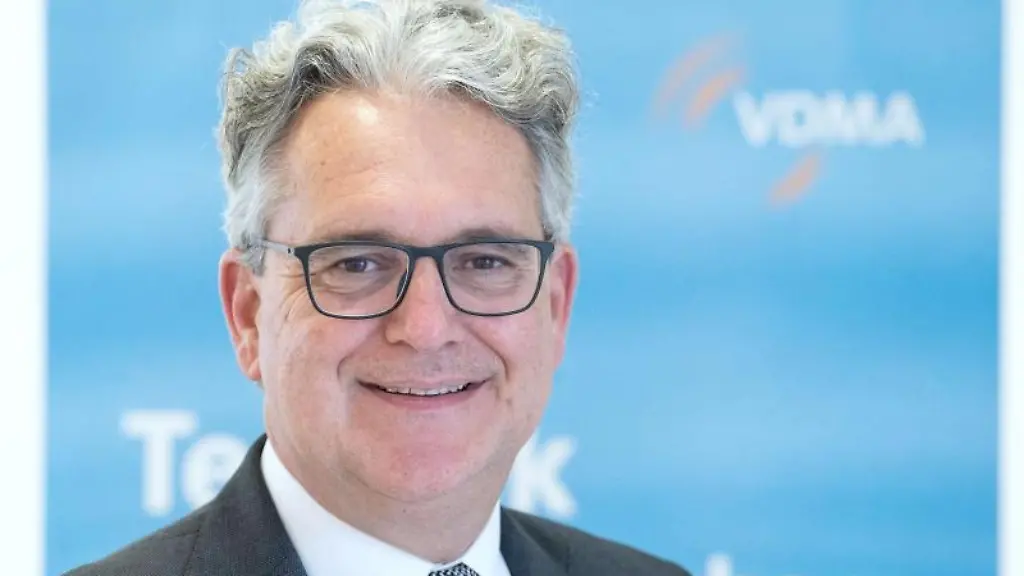 Dietrich-Birk-Geschaeftsfuehrer-des-Landesverbandes-Deutscher-Maschinen-und-Anlagenbau