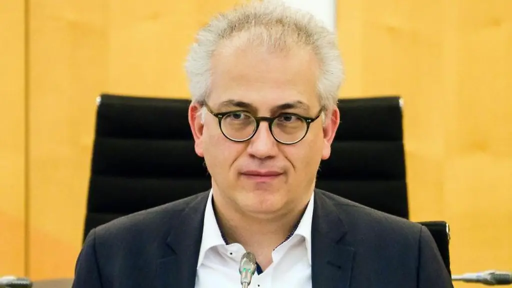 Tarek-Al-Wazir-Buendnis90-Die-Gruenen-Wirtschaftsminister-von-Hessen