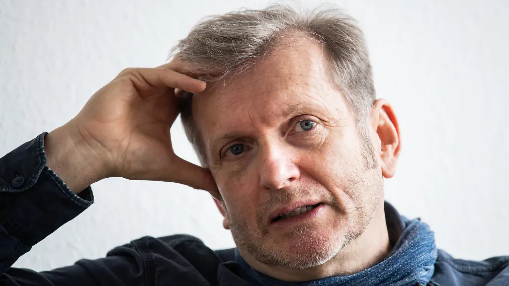 d1c92edbc81eeaefe0ab8a64153718ae