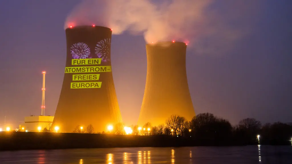 77626a85de7664873075090b5f2c40f6