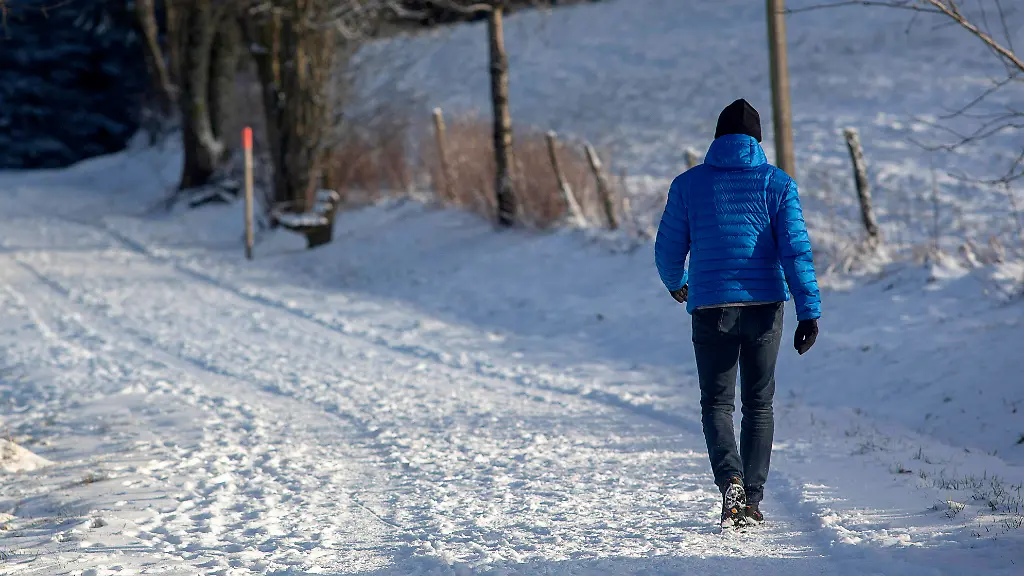 93a9c6f9e16e1aa744e632652a0f0ca6