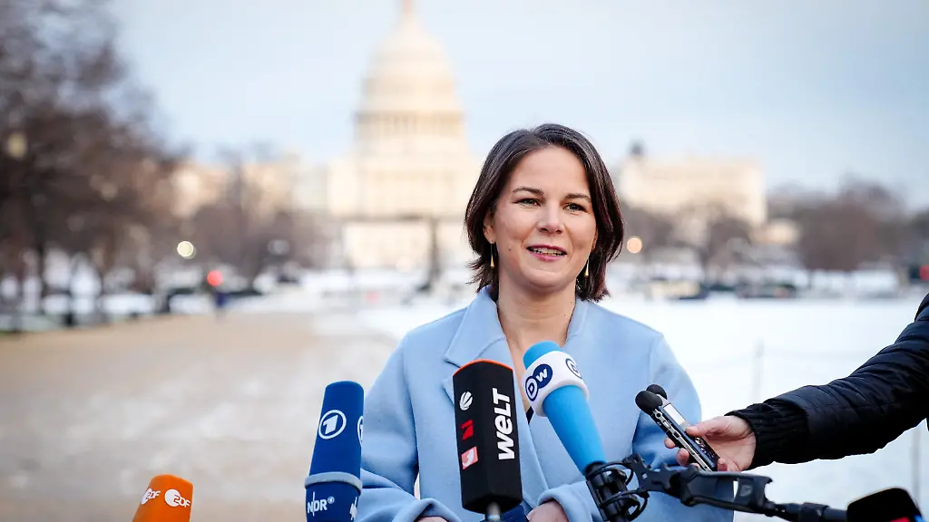 93efa041bb792a61f8e53ffd9d6021be