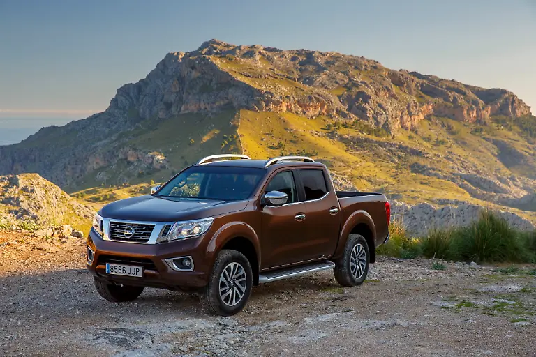 DoubleCab-Navara099