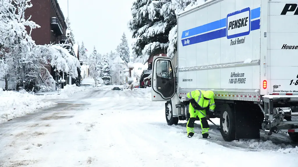 718f198054b3d93a15244bc4ed529117