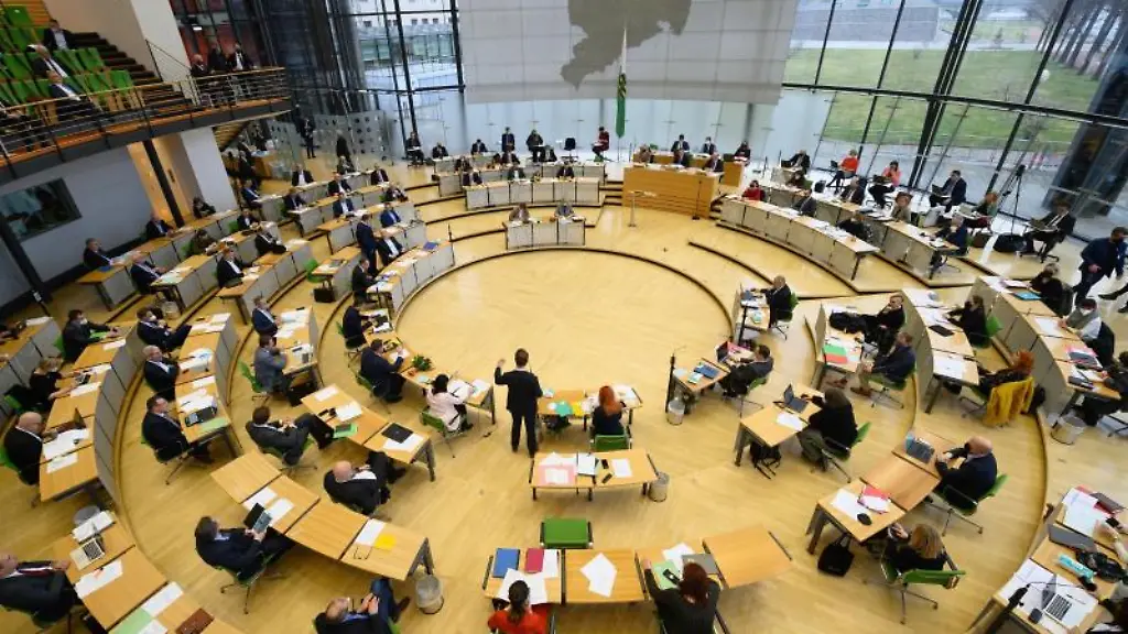 Der-Saechsische-Landtag